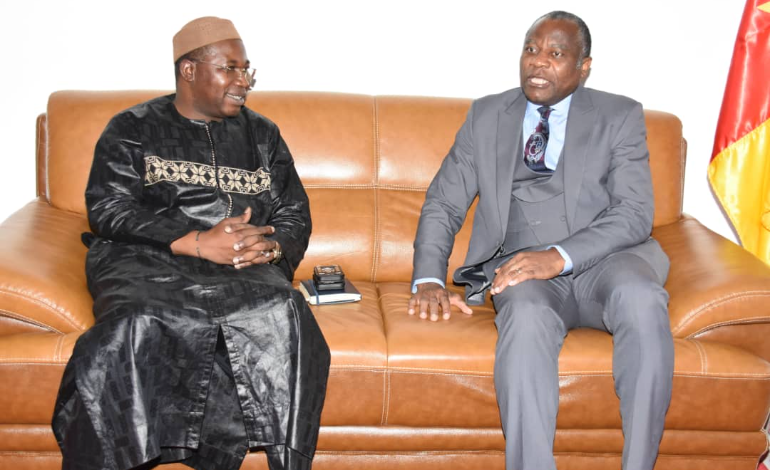 Nouhoum Sangaré reçu par James Mouangue Kobila